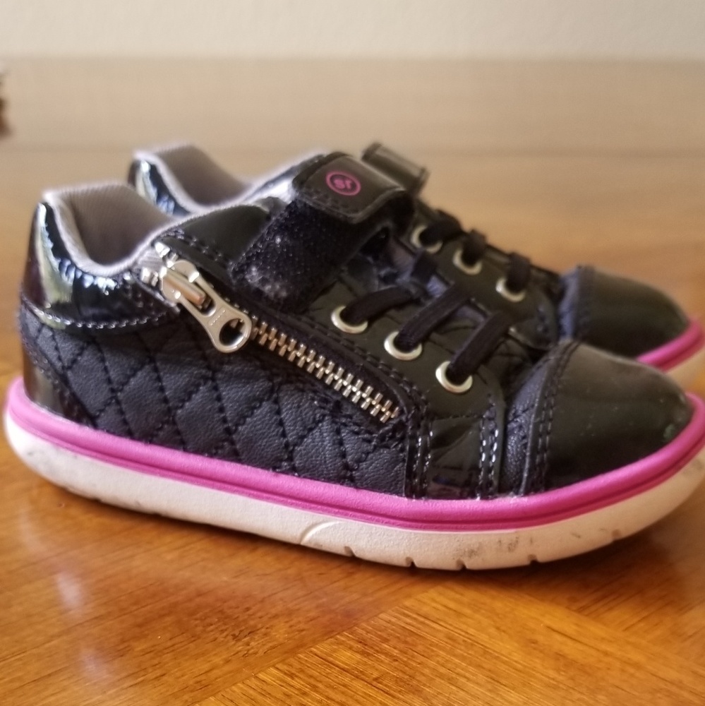 Stride Rite black zipper shoes 7.5 m